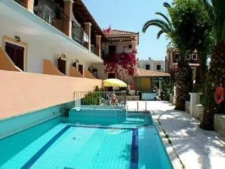 アパートホテル Zante Plaza &