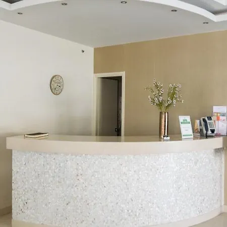 Zante Plaza & Apartmanhotel 3*